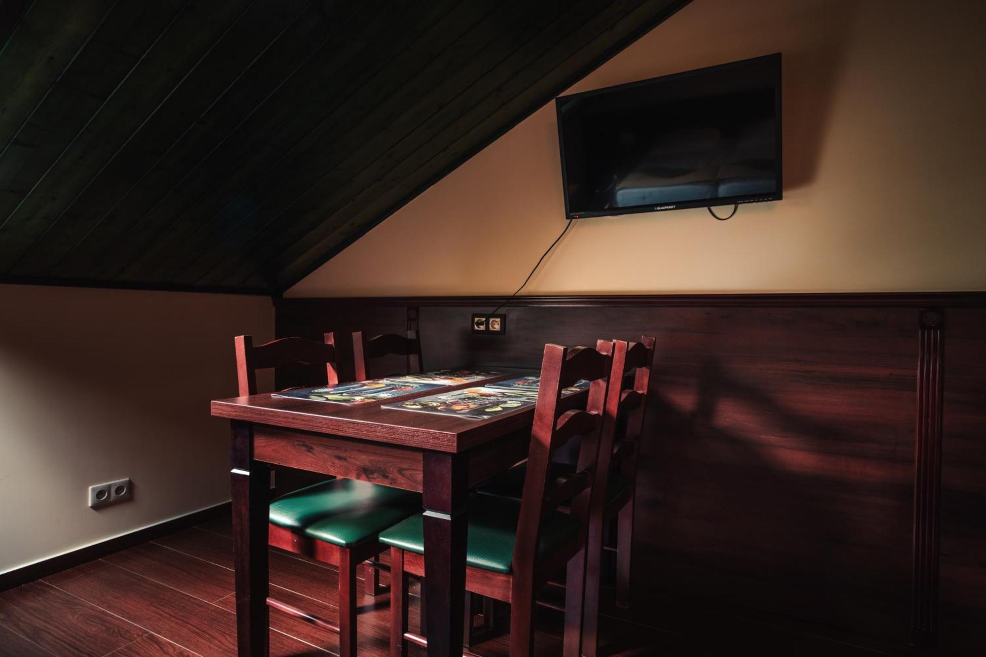 Shoemaker Irish Pub & Accommodation Kielce Eksteriør billede